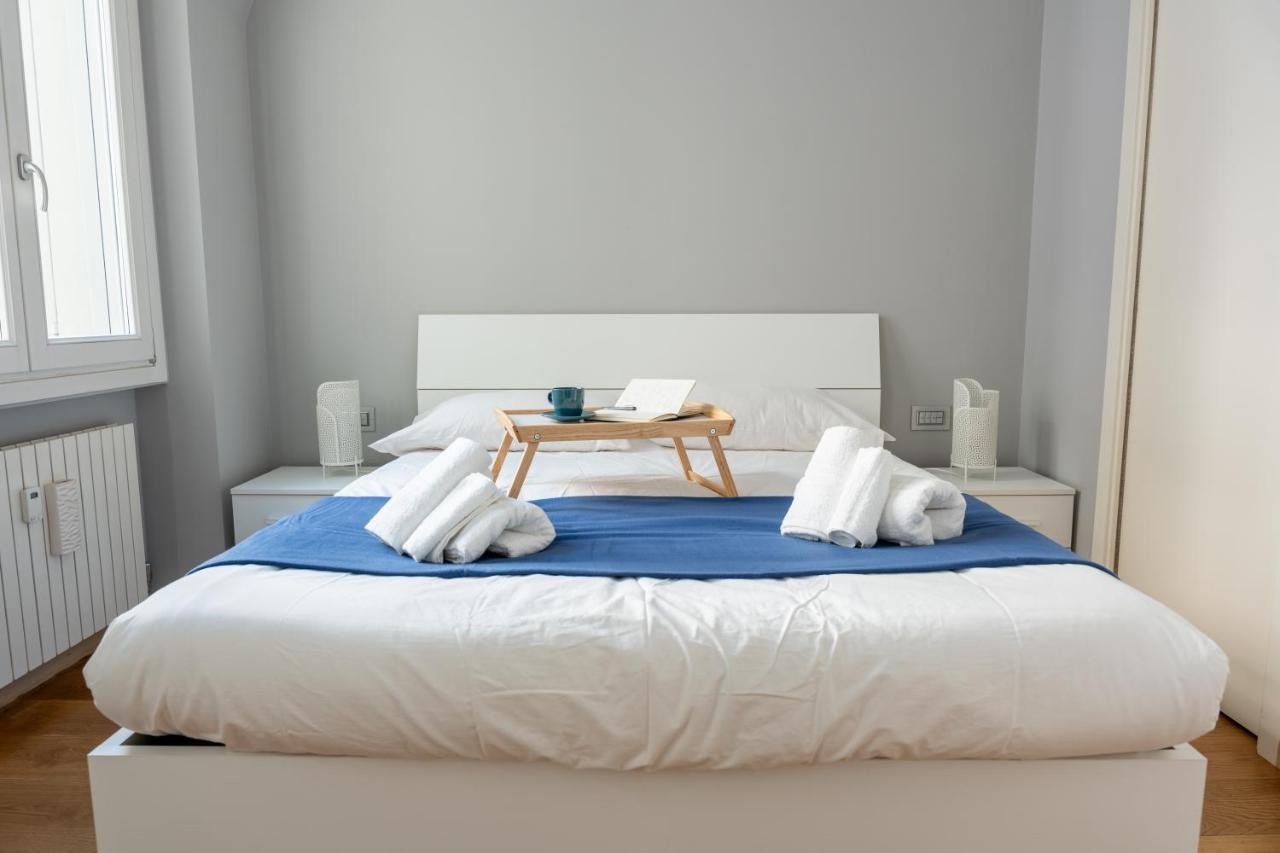 5 Min Duomo Luxury Home In Brera Design District Μιλάνο Εξωτερικό φωτογραφία