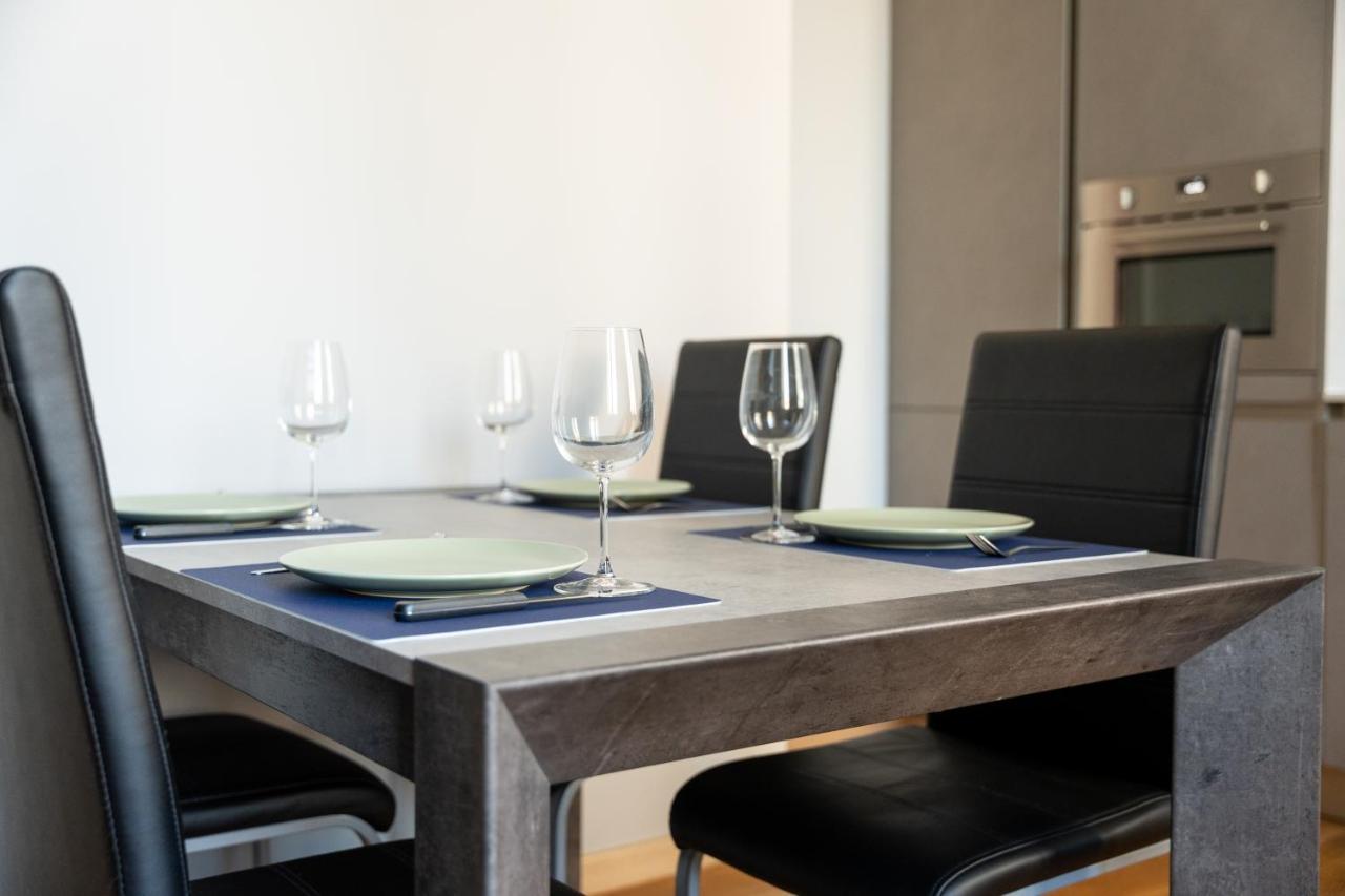 5 Min Duomo Luxury Home In Brera Design District Μιλάνο Εξωτερικό φωτογραφία